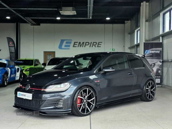 Used Volkswagen Golf 2018 for sale - 76315391: Photo 1