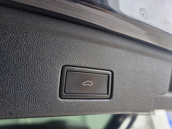 Used Volkswagen Touareg 2019 for sale - 76671774: Photo 22