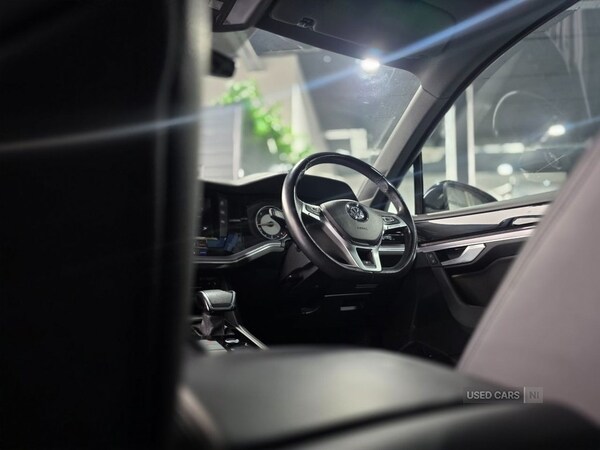 Used Volkswagen Touareg 2019 for sale - 76671774: Photo 30