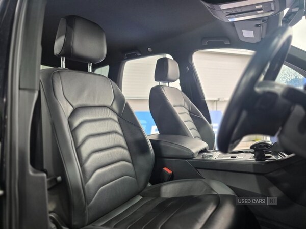 Used Volkswagen Touareg 2019 for sale - 76671774: Photo 35