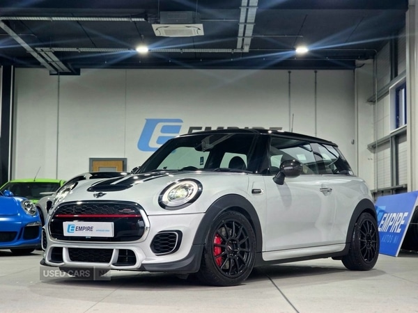 Used MINI Cooper 2017 for sale - 77551210: Photo 2