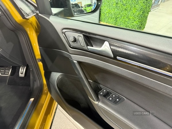 Used Volkswagen Golf 2017 for sale - 76043495: Photo 29