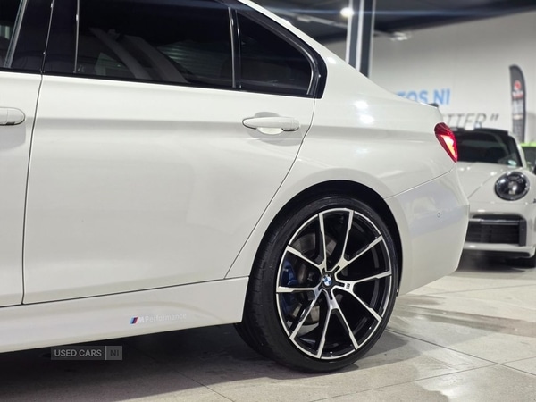 Used BMW 3 Series 2018 for sale - 77511621: Photo 23