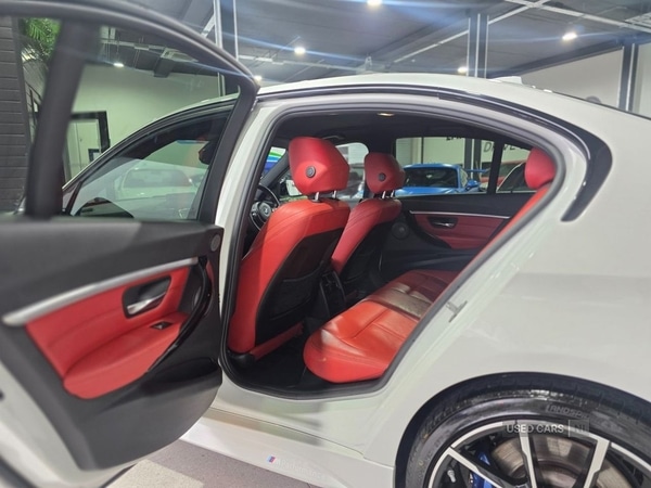 Used BMW 3 Series 2018 for sale - 77511621: Photo 32