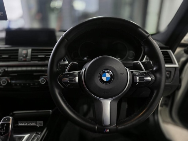 Used BMW 3 Series 2018 for sale - 77511621: Photo 40