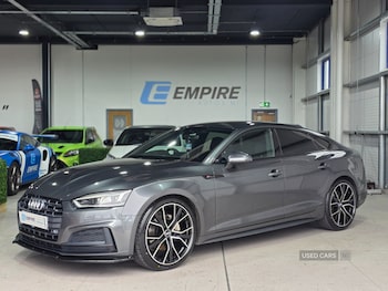 2018 - 2.0 TDI Ultra S Line 5dr S Tronic