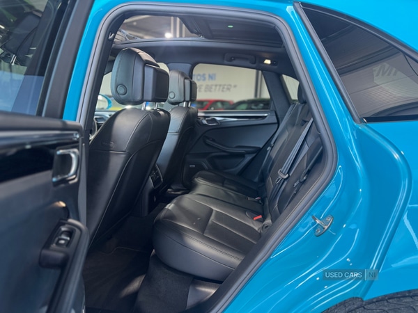 Vehicle 33