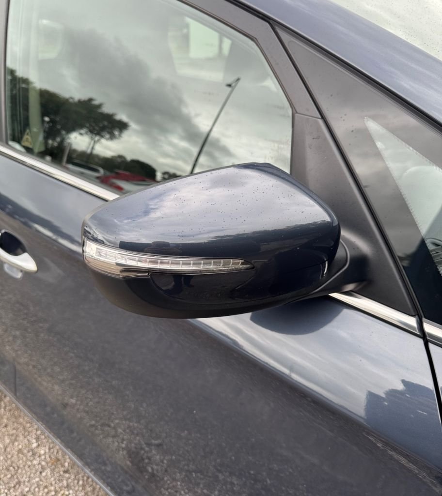 Used Kia Carens 2014 for sale - 77378248: Photo 28