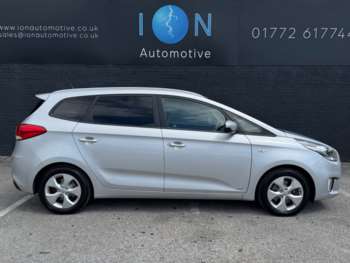 Used Kia Carens 2016 for sale - 75090808: Photo
