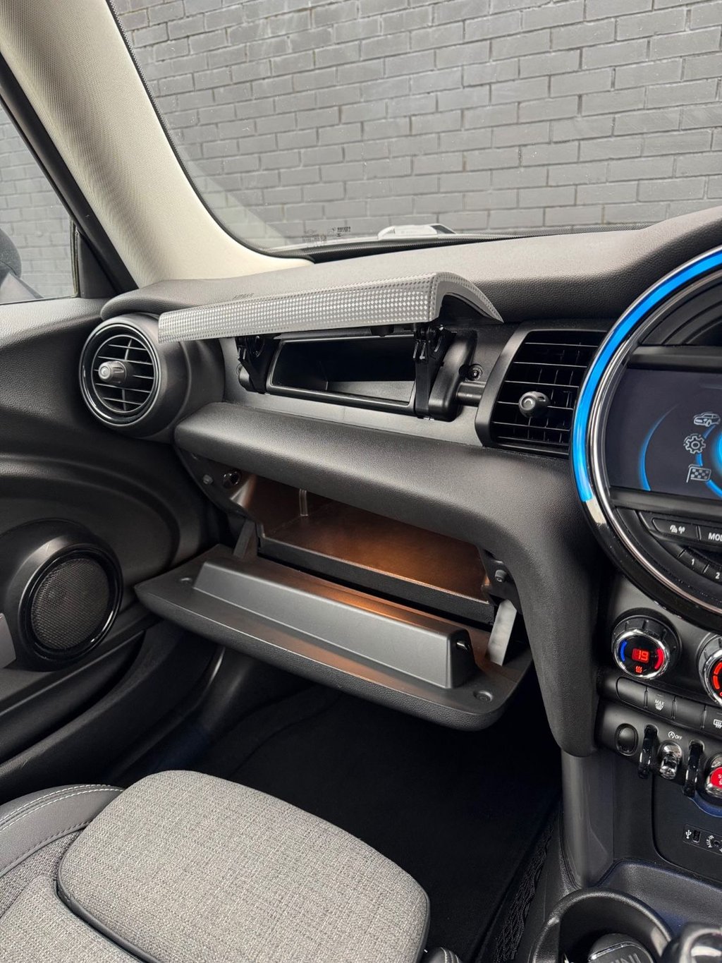 Used MINI Hatch 2015 for sale - 77307374: Photo 23