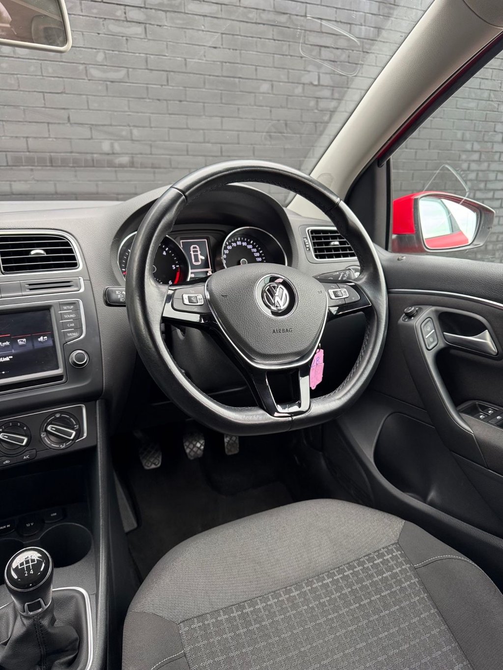 Used Volkswagen Polo 2015 for sale - 77378254: Photo 20