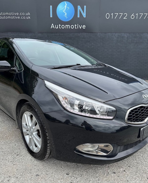 Used Kia Ceed 2014 for sale - 75675872: Photo 11