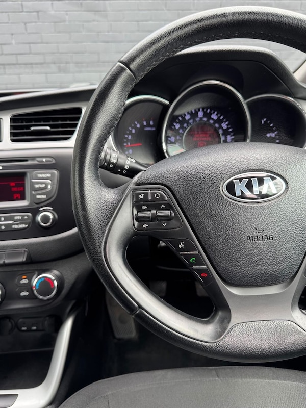 Used Kia Ceed 2014 for sale - 75675872: Photo 20
