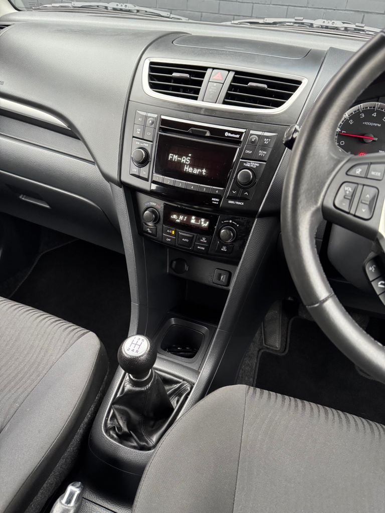 Used Suzuki Swift 2013 for sale - 77302506: Photo 17