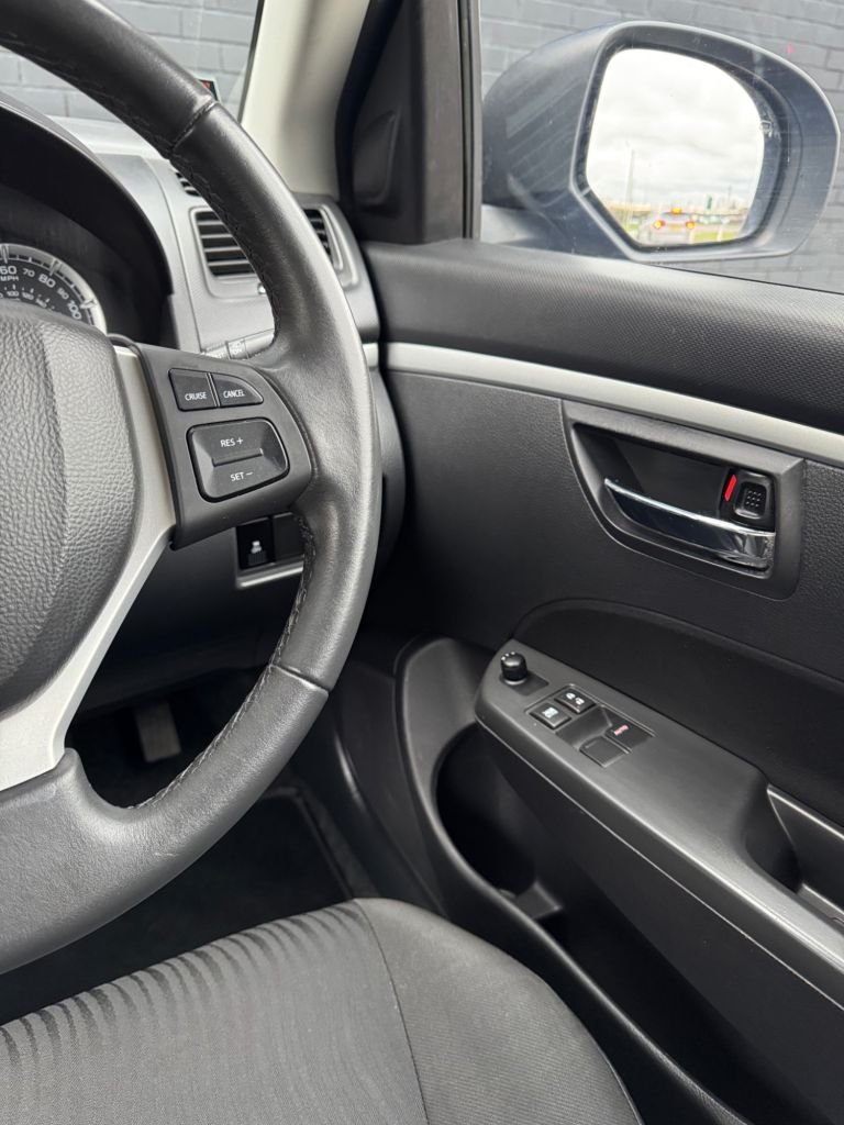 Used Suzuki Swift 2013 for sale - 77302506: Photo 20