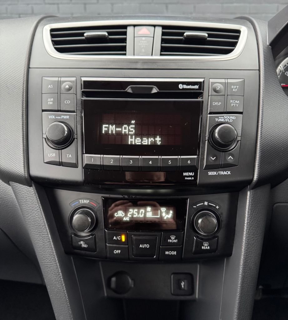 Used Suzuki Swift 2013 for sale - 77302506: Photo 22