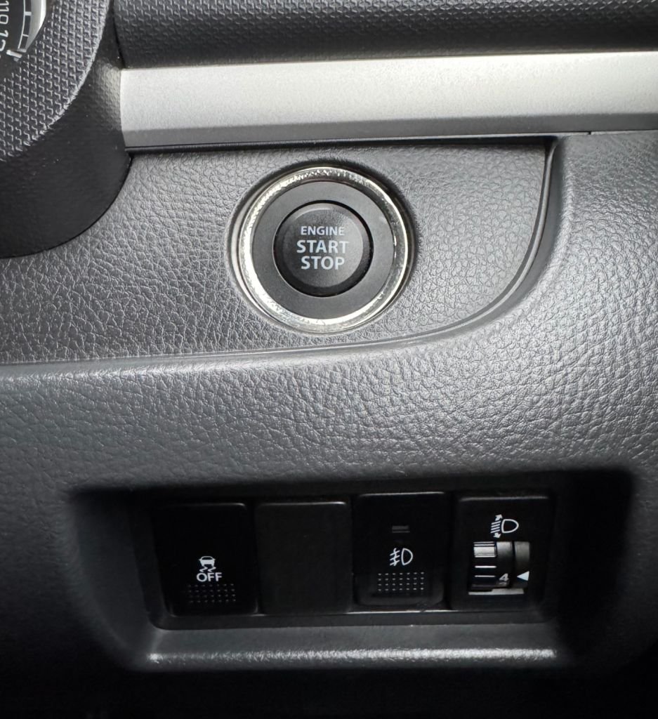 Used Suzuki Swift 2013 for sale - 77302506: Photo 27