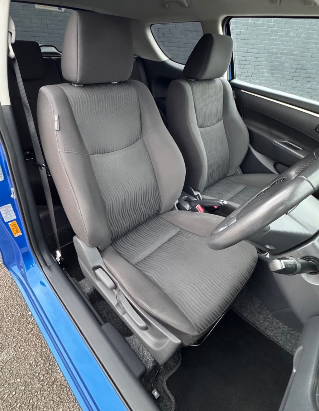 Used Suzuki Swift 2013 for sale - 77302506: Photo 28