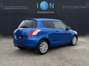 Used Suzuki Swift 2013 for sale - 77302506: Photo