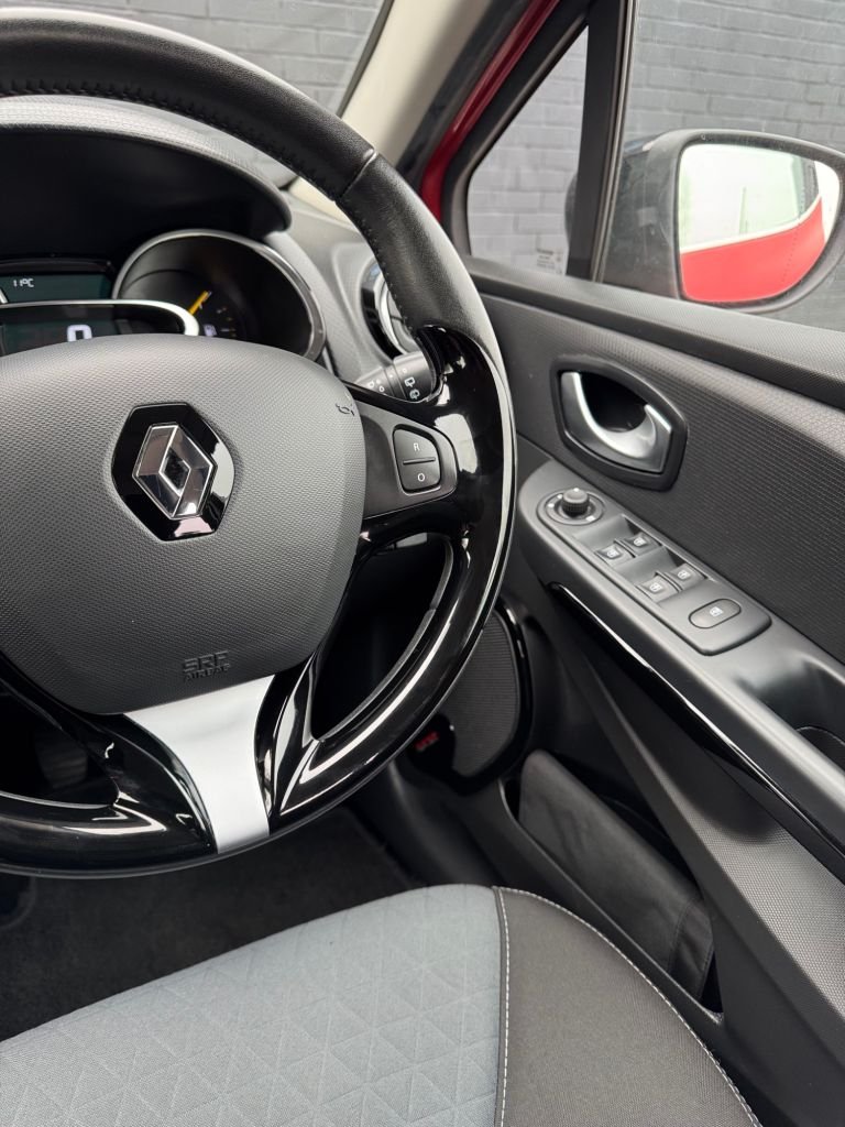 Used Renault Clio 2015 for sale - 78128834: Photo 23