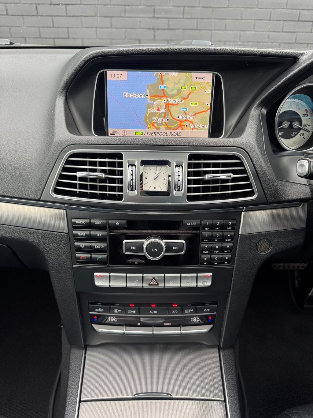 Used Mercedes-Benz E Class 2013 for sale - 77256113: Photo 20