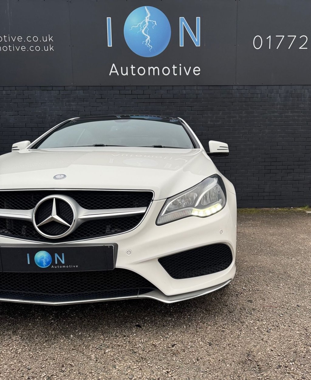 Used Mercedes-Benz E Class 2013 for sale - 77256113: Photo 4
