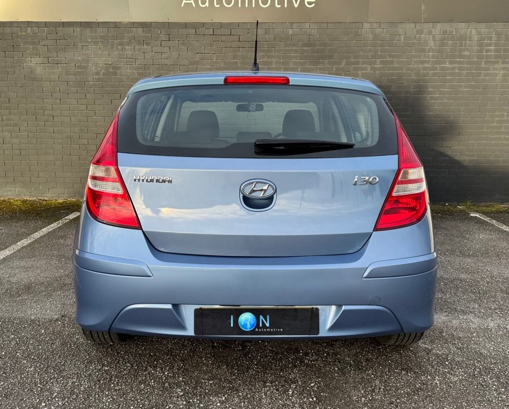 Used Hyundai i30 2011 for sale - 77498414: Photo 12