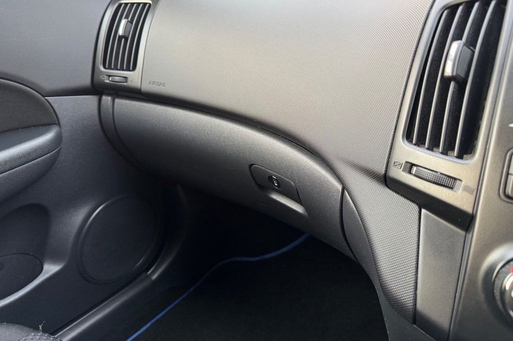 Used Hyundai i30 2011 for sale - 77498414: Photo 18