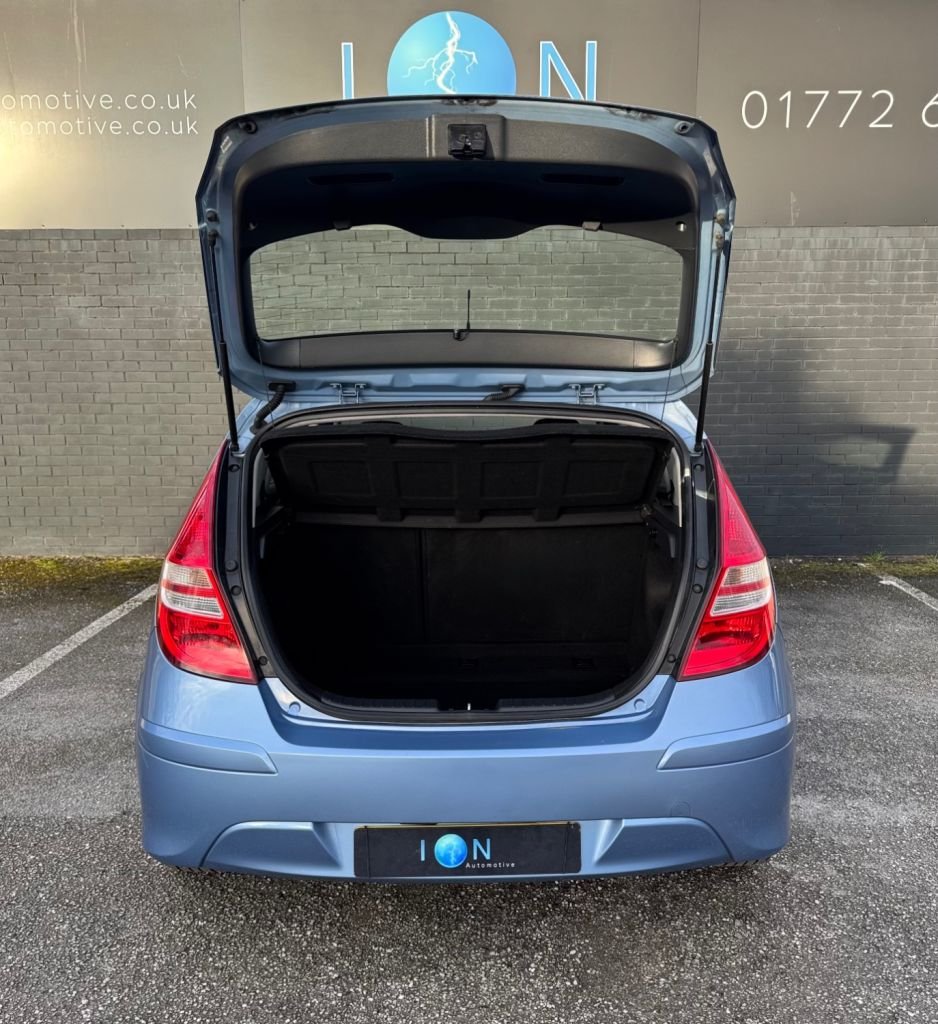 Used Hyundai i30 2011 for sale - 77498414: Photo 23