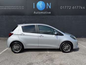Used Toyota Yaris 2016 for sale - 74889826: Photo