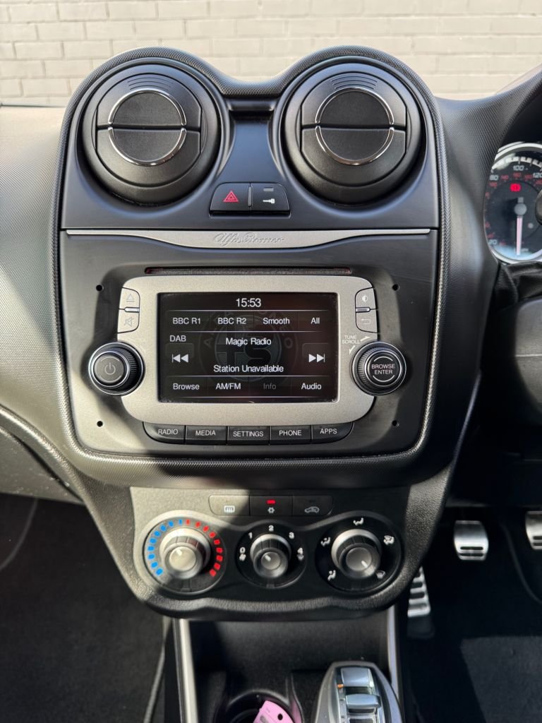 Used Alfa Romeo MiTo 2016 for sale - 77378251: Photo 28