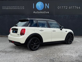 Used MINI Hatch 2020 for sale - 78780896: Photo
