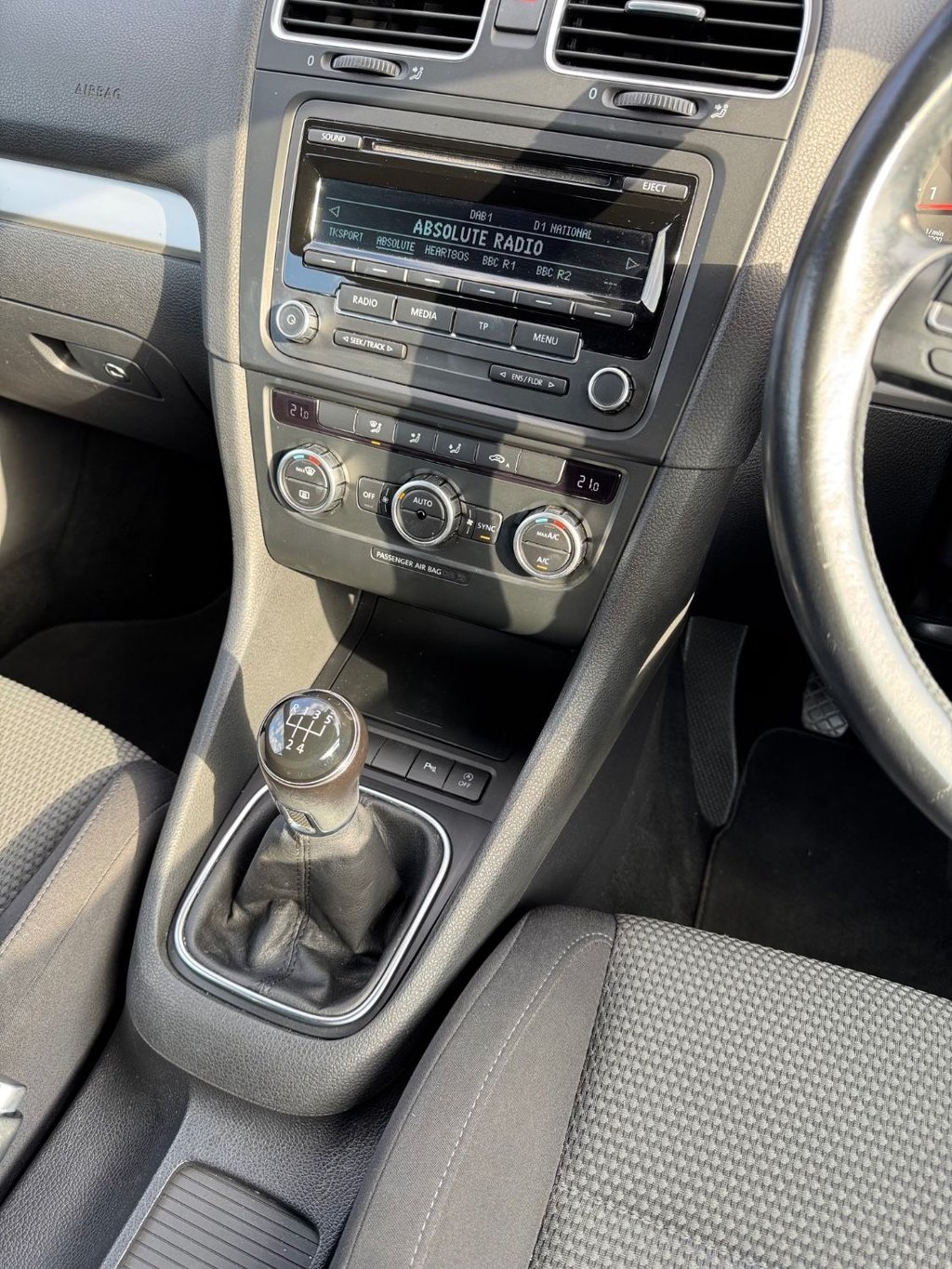 Used Volkswagen Golf 2015 for sale - 77765690: Photo 16