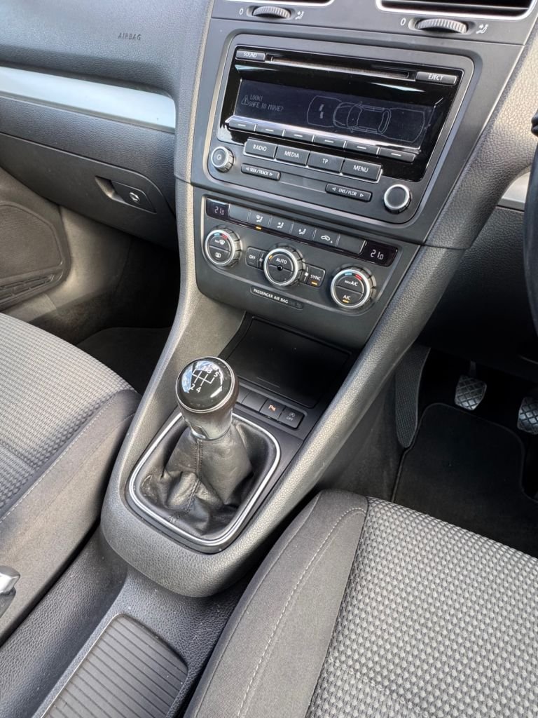 Used Volkswagen Golf 2015 for sale - 77765690: Photo 18