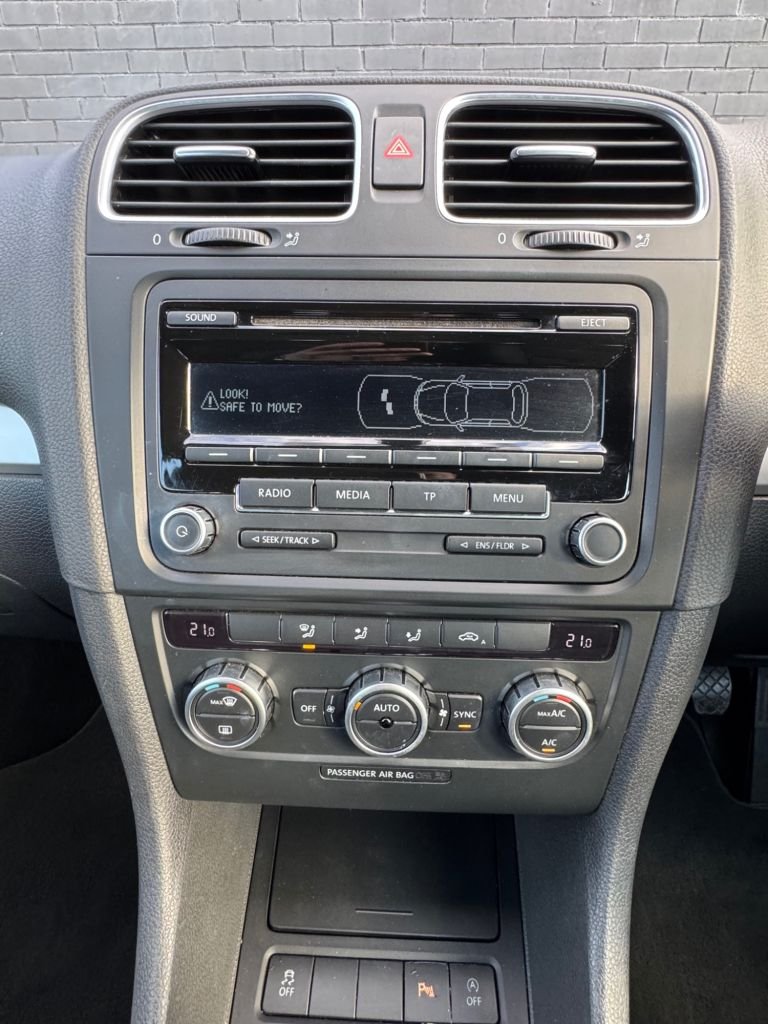 Used Volkswagen Golf 2015 for sale - 77765690: Photo 21