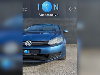 Used Volkswagen Golf 2015 for sale - 77765690: Photo