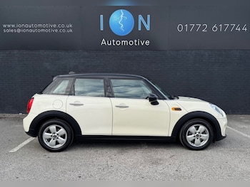 Used MINI Hatch 2016 for sale - 75901835: Photo