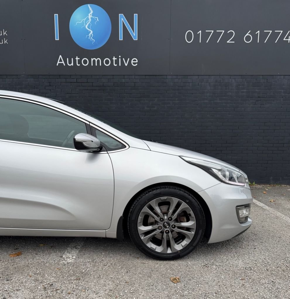 Used Kia Pro Ceed 2014 for sale - 76235407: Photo 12