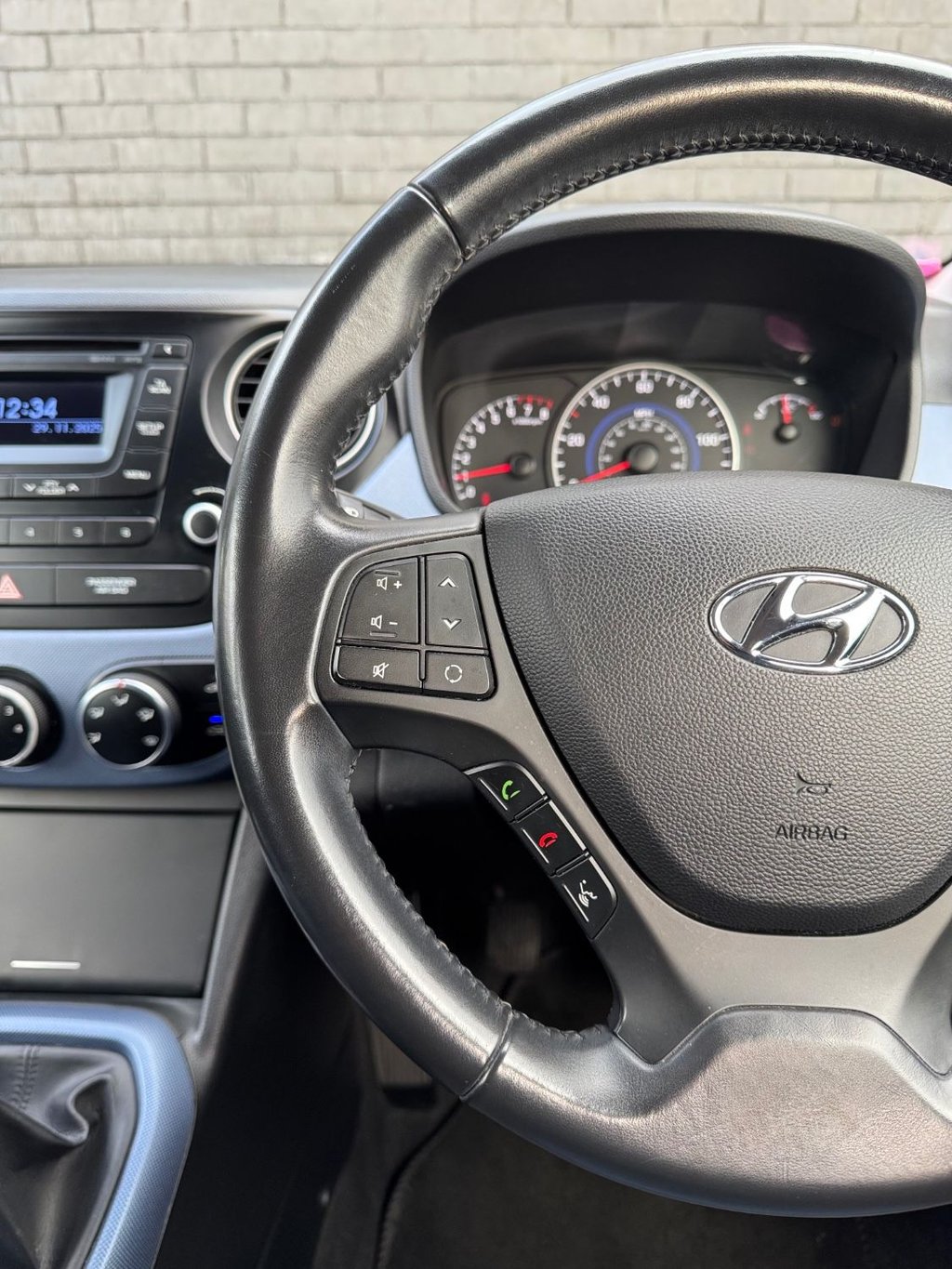 Used Hyundai i10 2015 for sale - 76751336: Photo 21