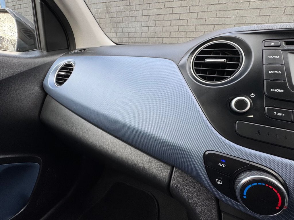 Used Hyundai i10 2015 for sale - 76751336: Photo 25