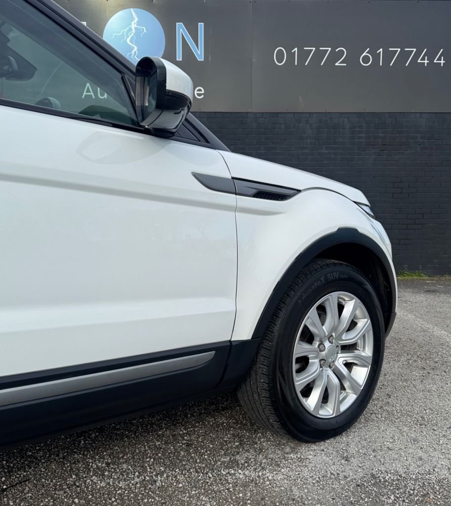 Used Land Rover Range Rover Evoque 2014 for sale - 77638152: Photo 6