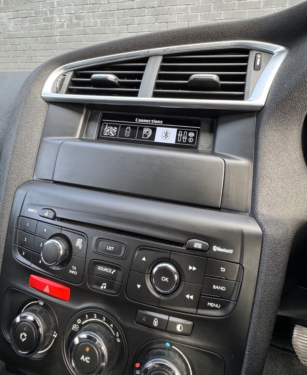 Used Citroen C4 2016 for sale - 77920472: Photo 28