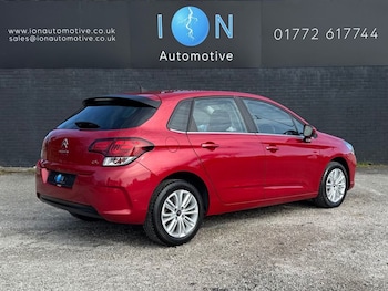 Used Citroen C4 2016 for sale - 77920472: Photo