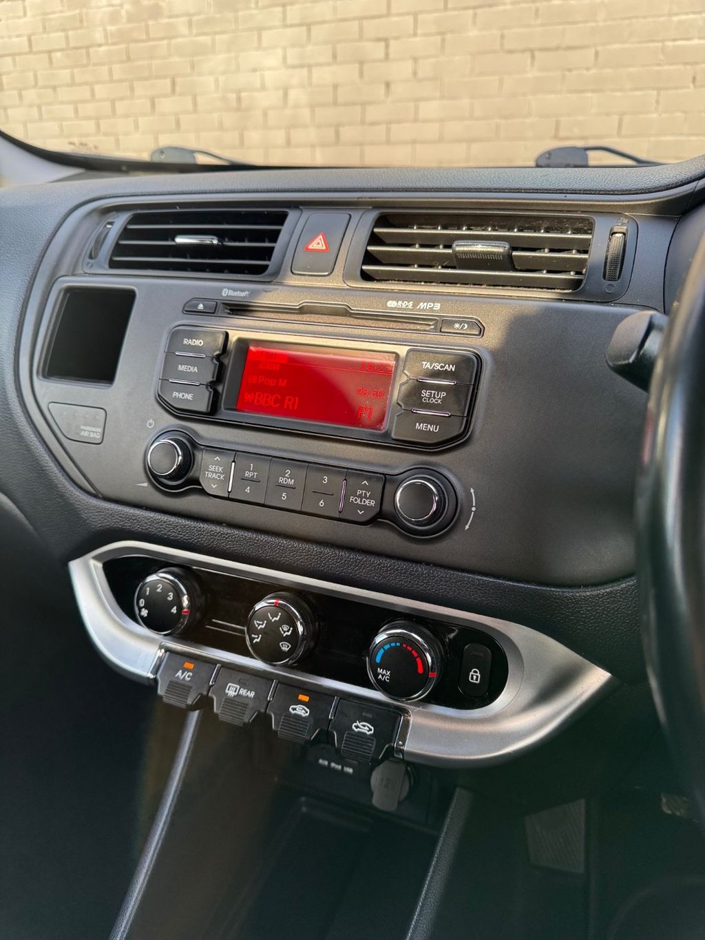 Used Kia Rio 2014 for sale - 76758742: Photo 14