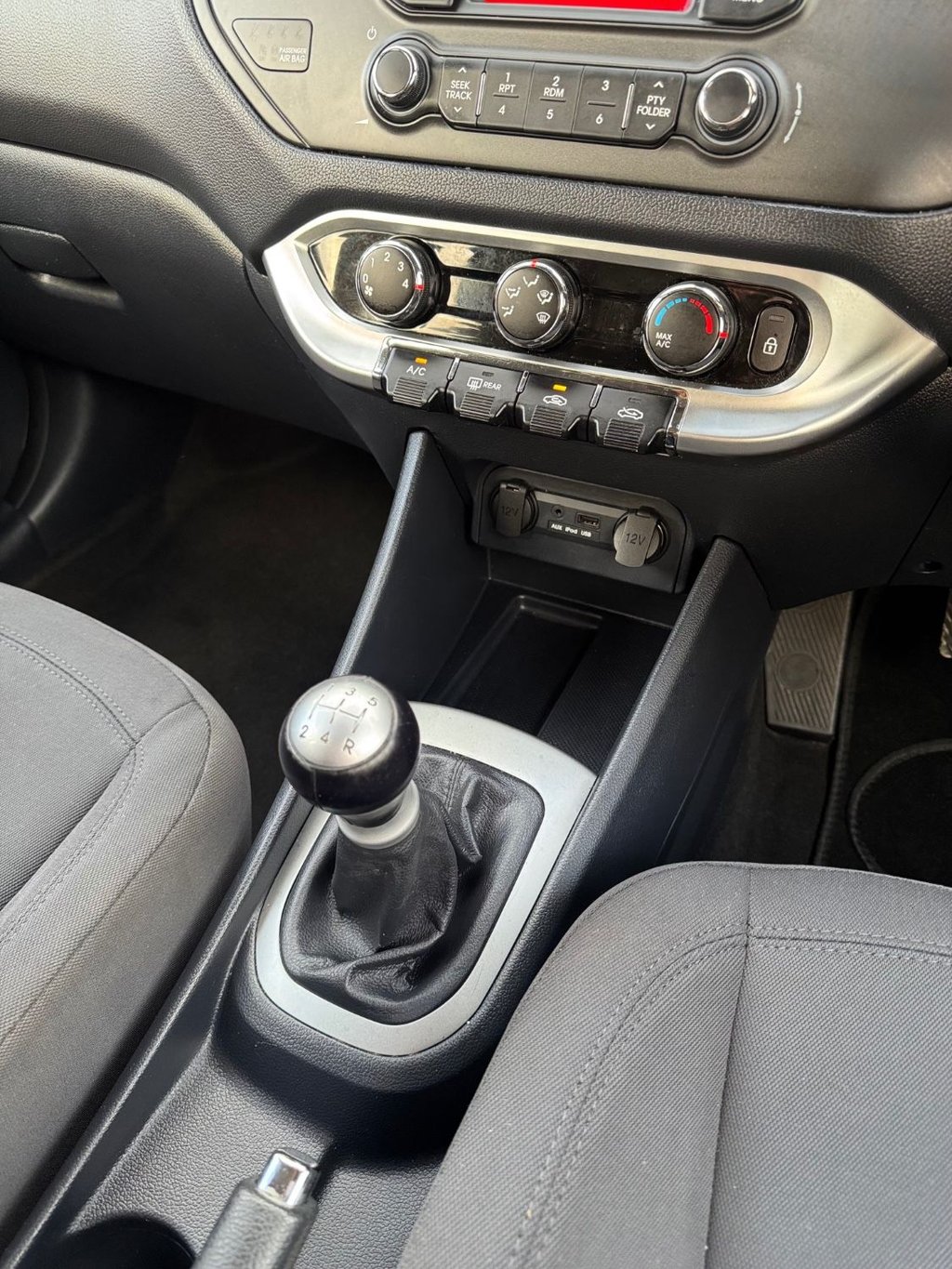 Used Kia Rio 2014 for sale - 76758742: Photo 15