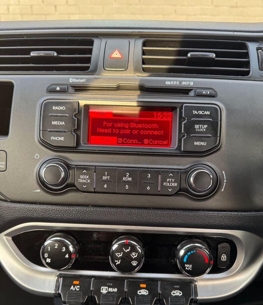 Used Kia Rio 2014 for sale - 76758742: Photo 18