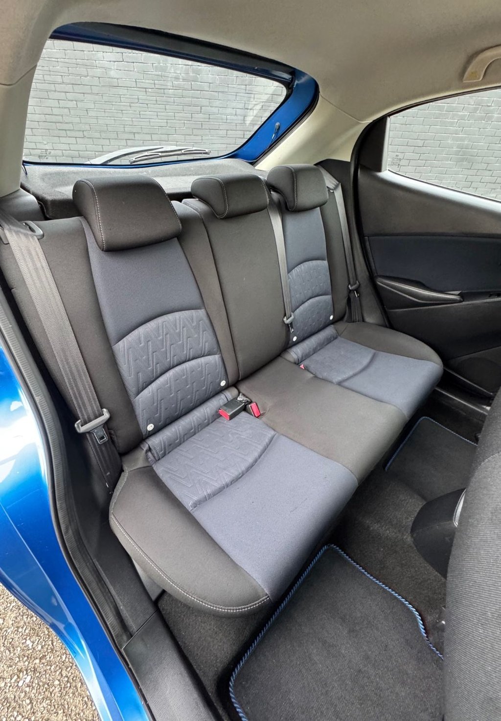 Used Mazda Mazda2 2015 for sale - 76590946: Photo 24