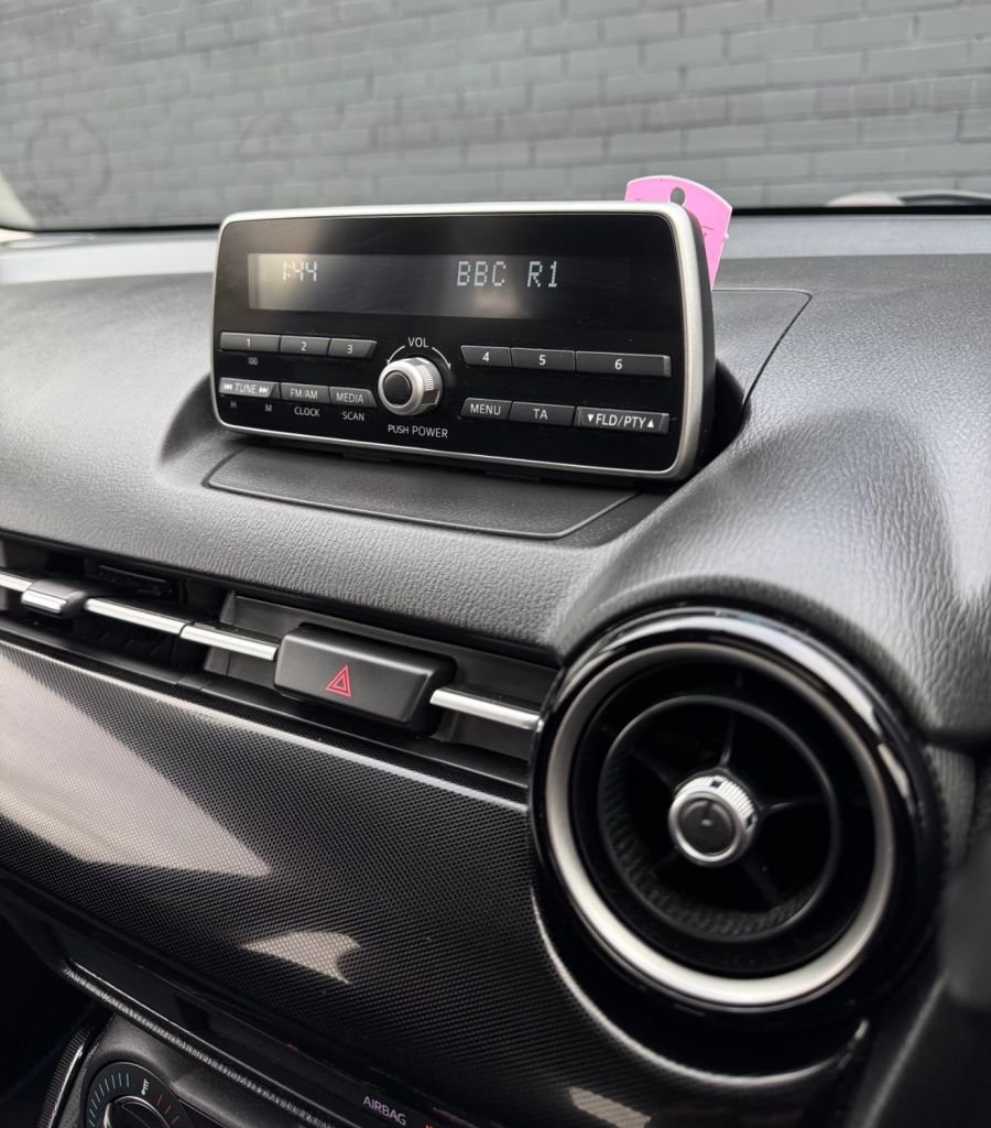 Used Mazda Mazda2 2015 for sale - 76590946: Photo 28