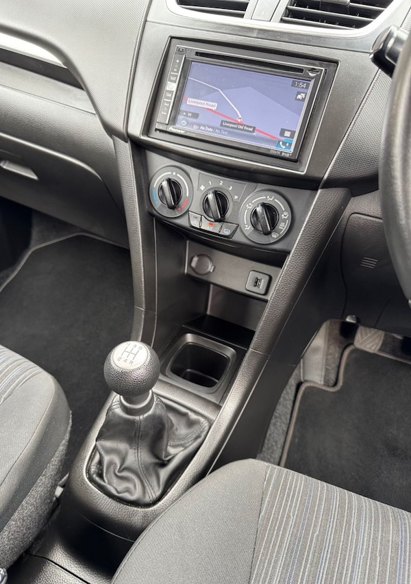 Used Suzuki Swift 2015 for sale - 76180107: Photo 19