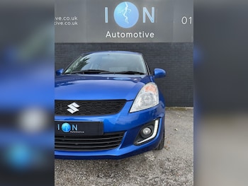Used Suzuki Swift 2015 for sale - 76180107: Photo